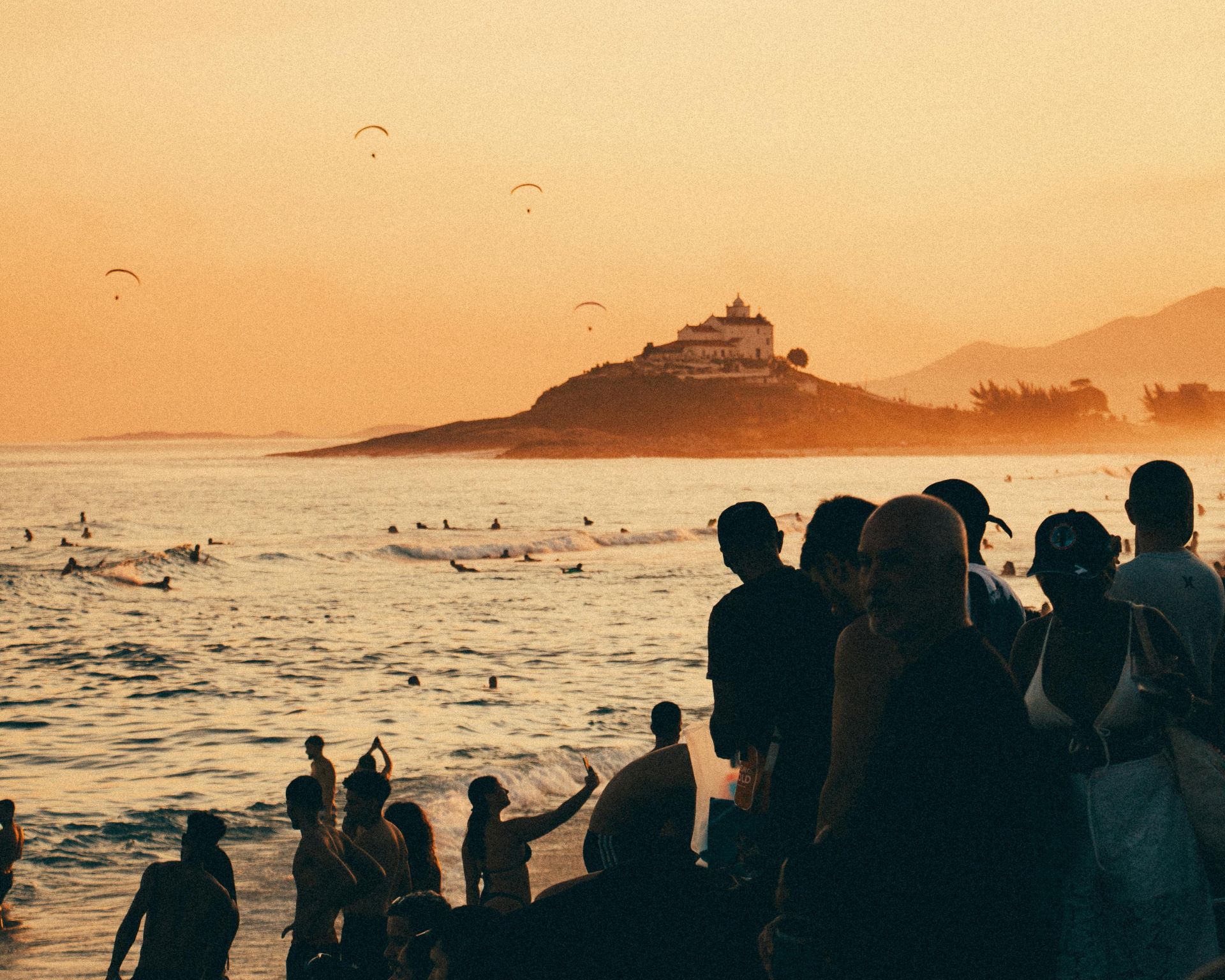 TestemonialPeterAndews